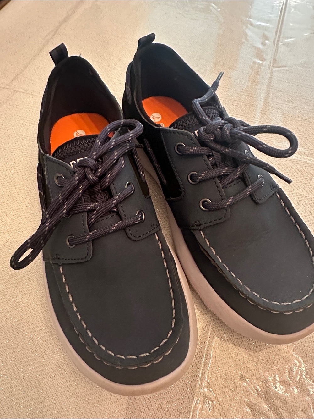Sperry Boys Boat Shoes size 4 big boys